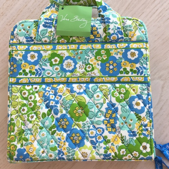 Vera Bradley Tech Organizer - Picture 1 of 6